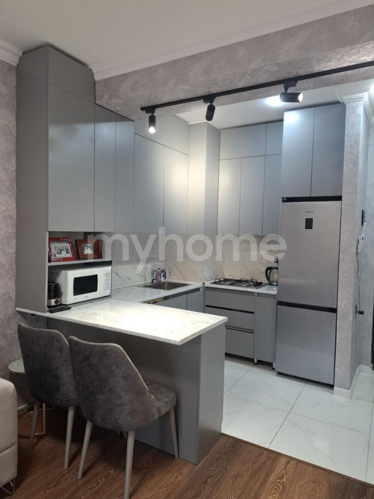 7-ci mikrorayon qəsəbəsi 55m² mənzil kirayə verilir