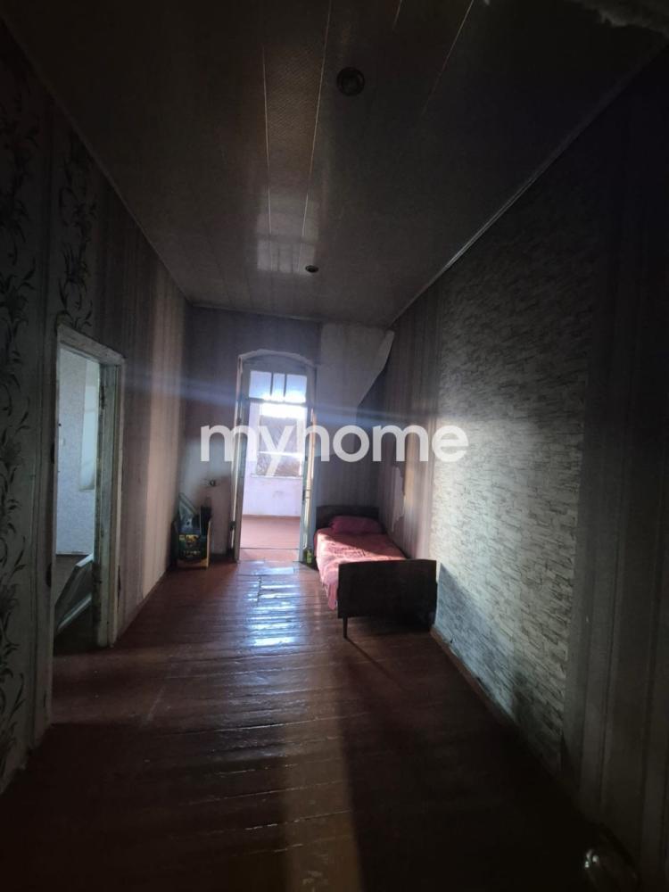 Əmircan qəsəbəsində 88m² mənzil satılır Əmircan qəsəbəsində 88m² mənzil satılır