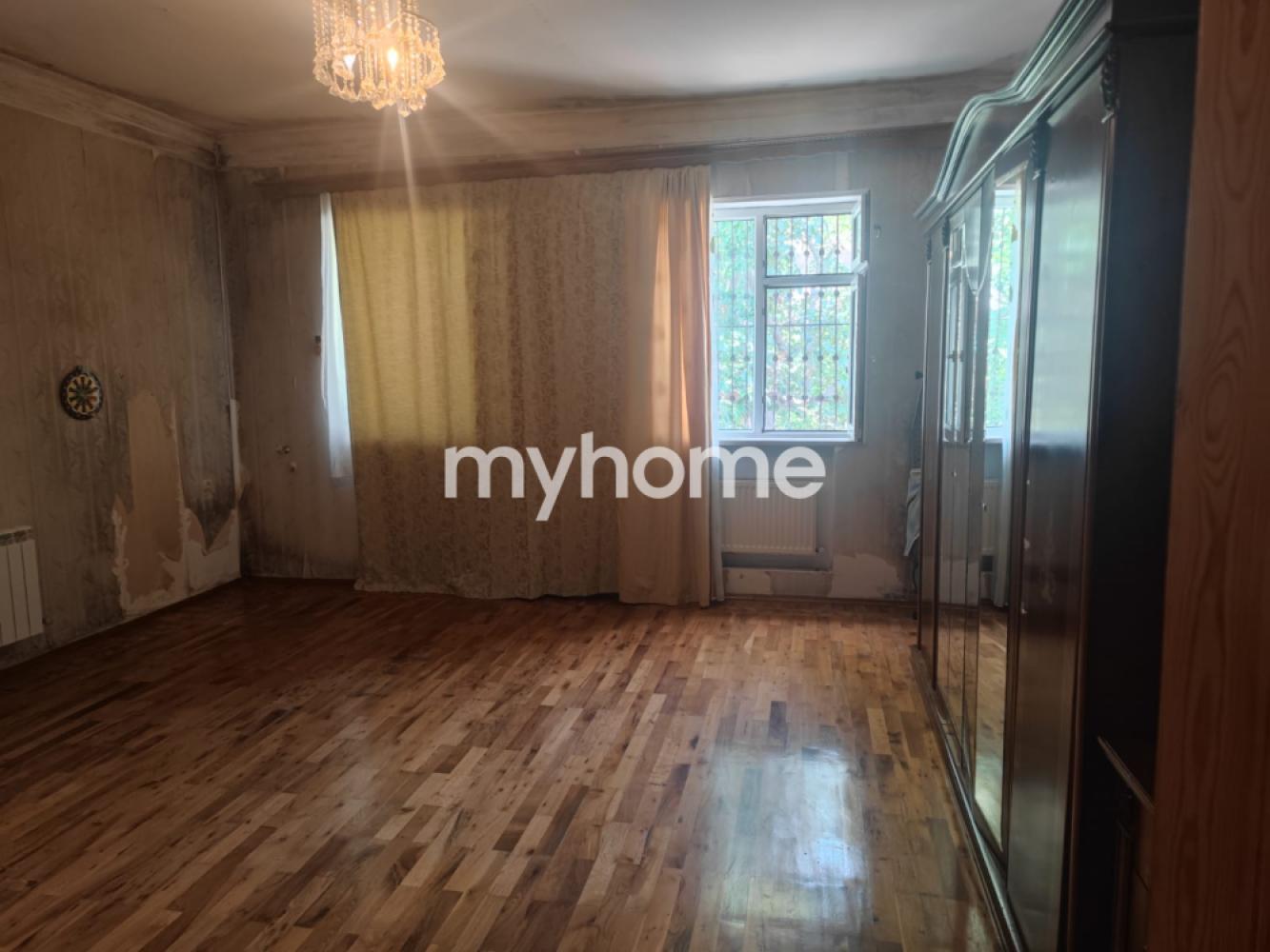 Yeni Corat qəsəbəsi 200m² həyət evi satılır
