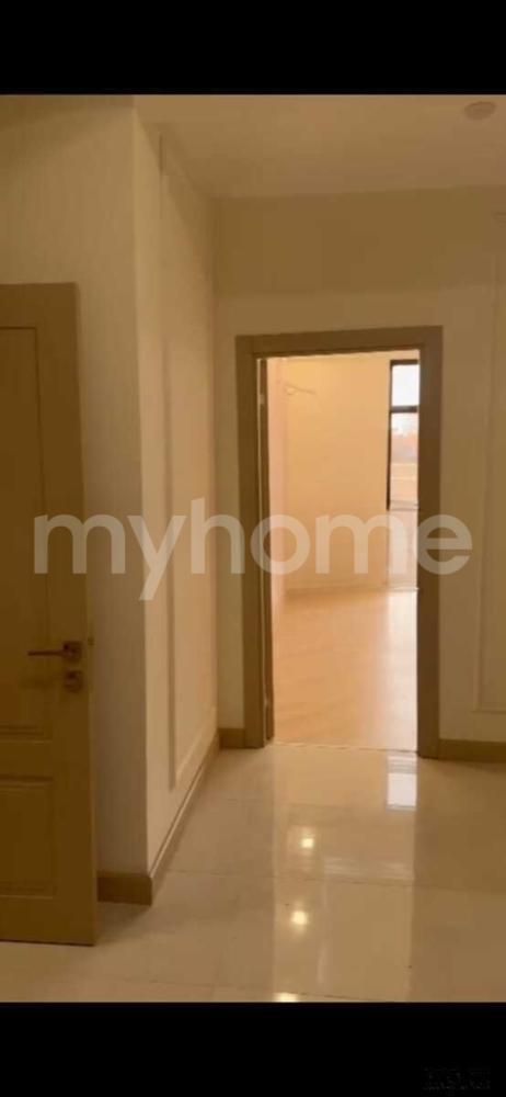 Bakı şəhəri 62m² mənzil satılır