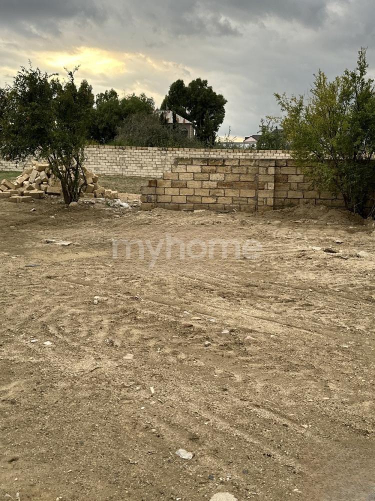 Novxanı qəsəbəsi torpaq satılır