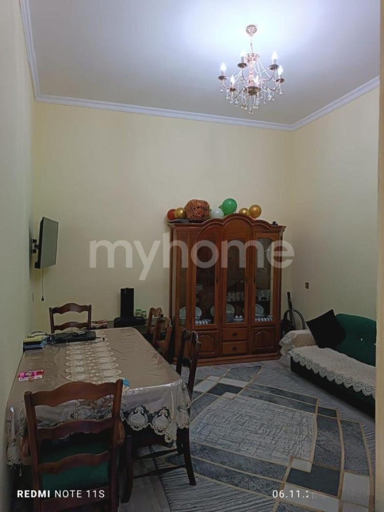 Bakı şəhəri 56m² mənzil satılır
