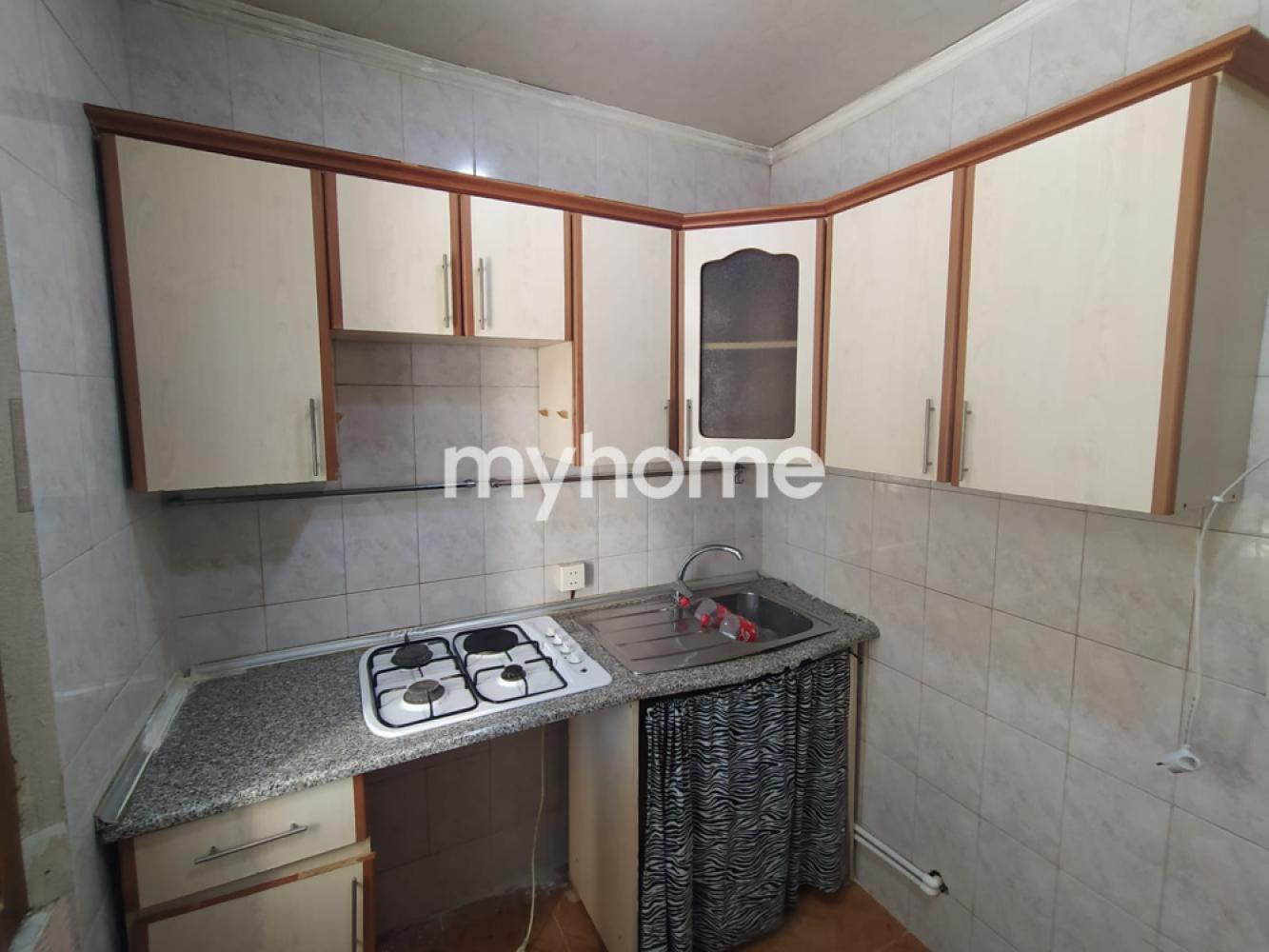 Bakıxanov qəsəbəsində 56m² mənzil satılır Bakıxanov qəsəbəsində 56m² mənzil satılır