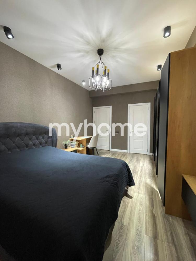 Yeni Günəşli qəsəbəsində 131m² mənzil satılır Yeni Günəşli qəsəbəsində 131m² mənzil satılır