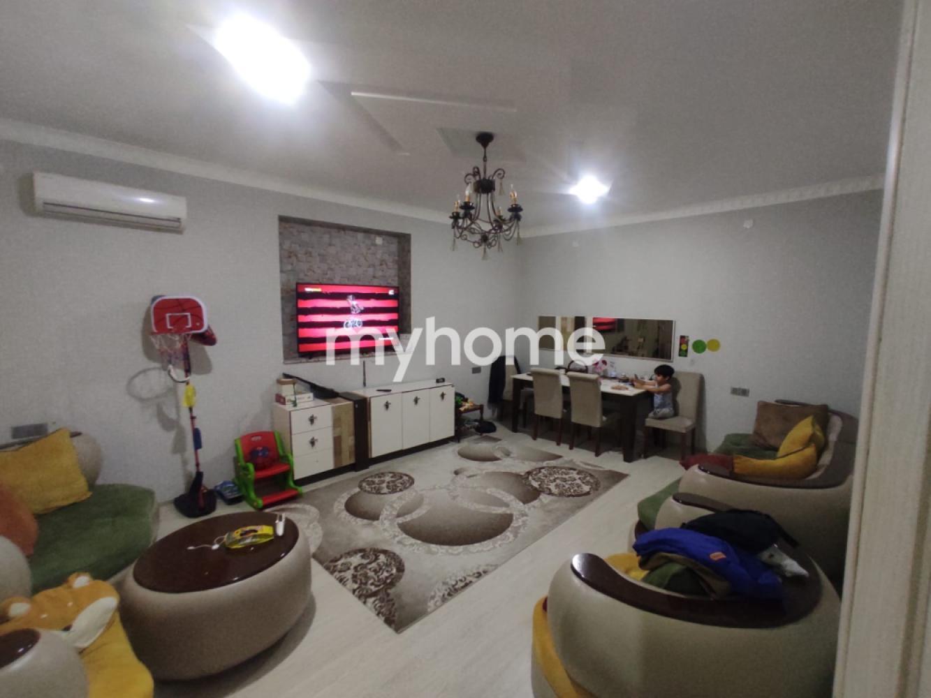 Buzovna qəsəbəsi 165m² həyət evi satılır
