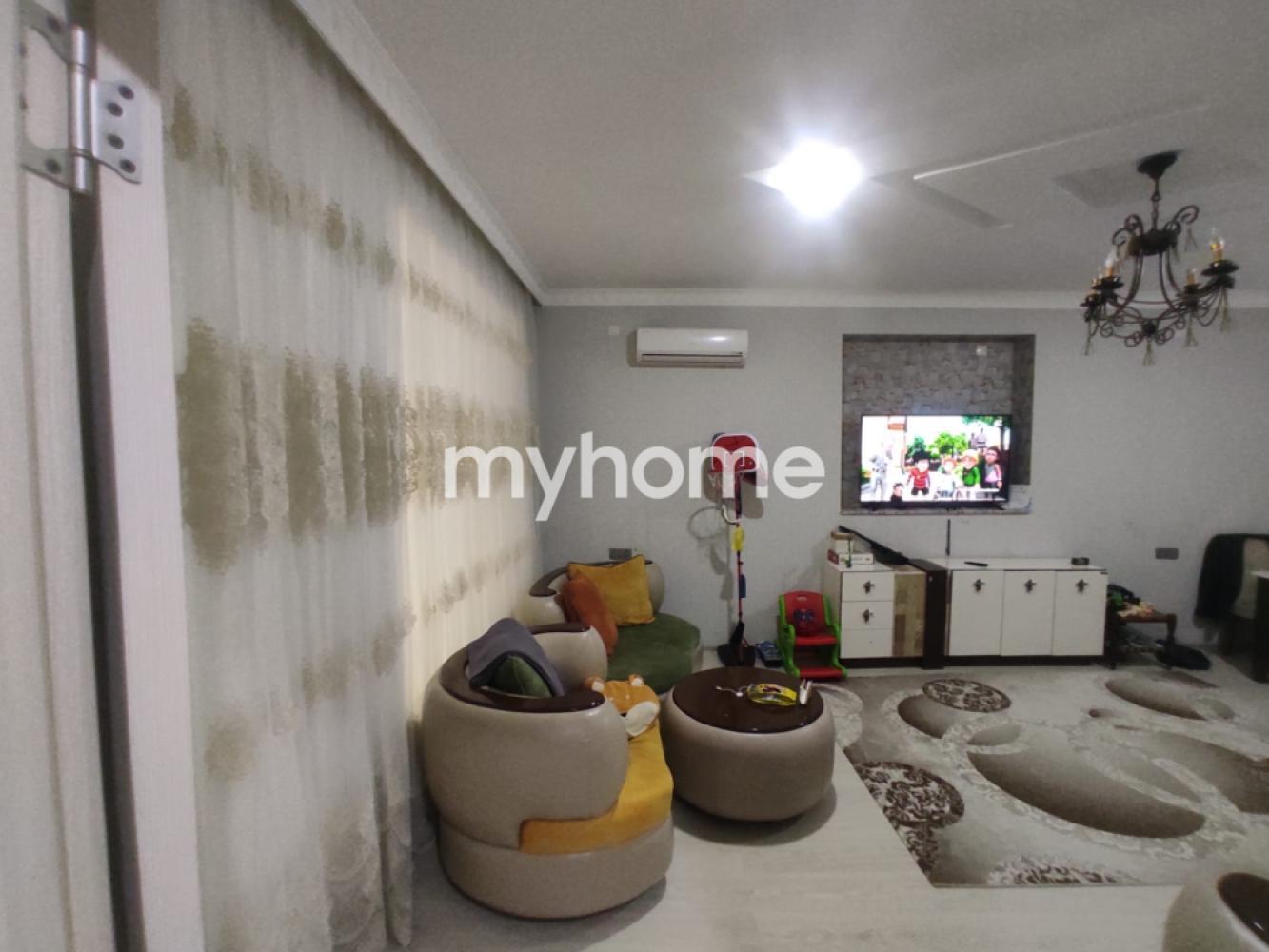 Buzovna qəsəbəsi 165m² həyət evi satılır