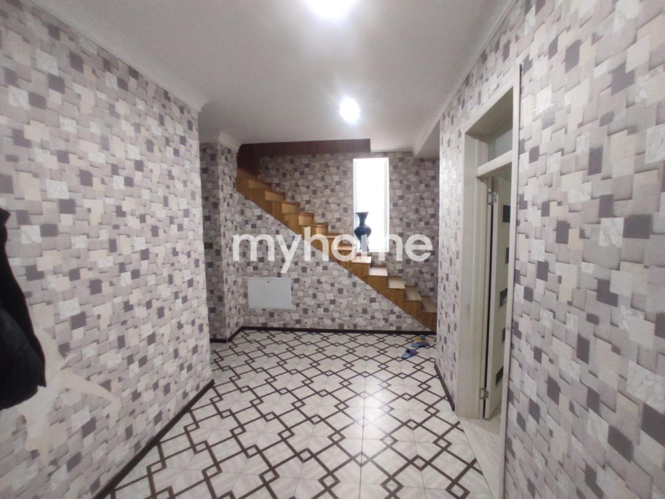 Buzovna qəsəbəsində 165m² həyət evi satılır Buzovna qəsəbəsində 165m² həyət evi satılır