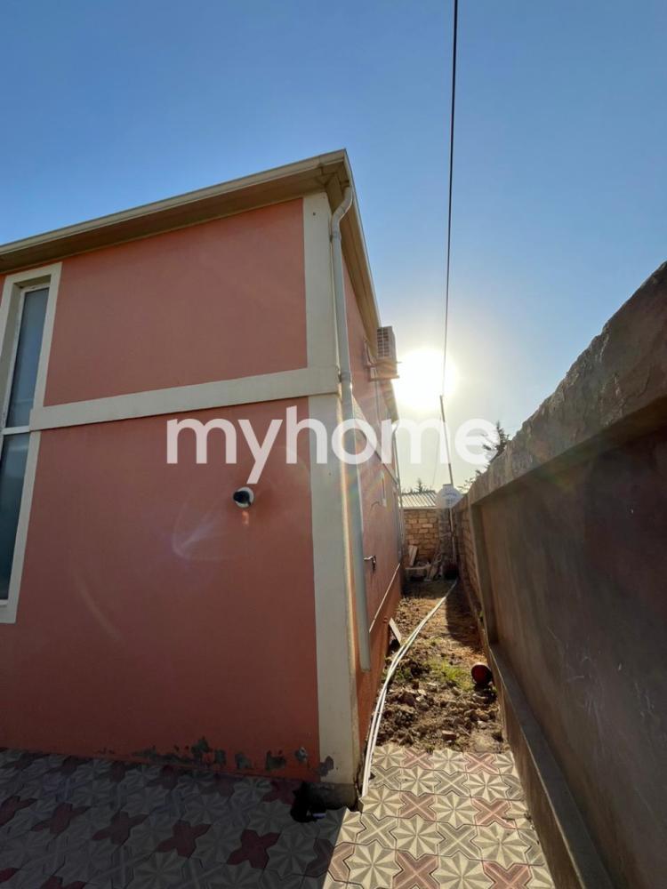 Buzovna qəsəbəsində 165m² həyət evi satılır Buzovna qəsəbəsində 165m² həyət evi satılır