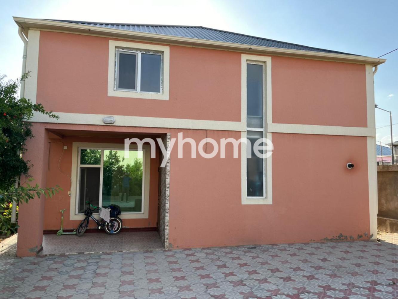 Buzovna qəsəbəsində 165m² həyət evi satılır Buzovna qəsəbəsində 165m² həyət evi satılır