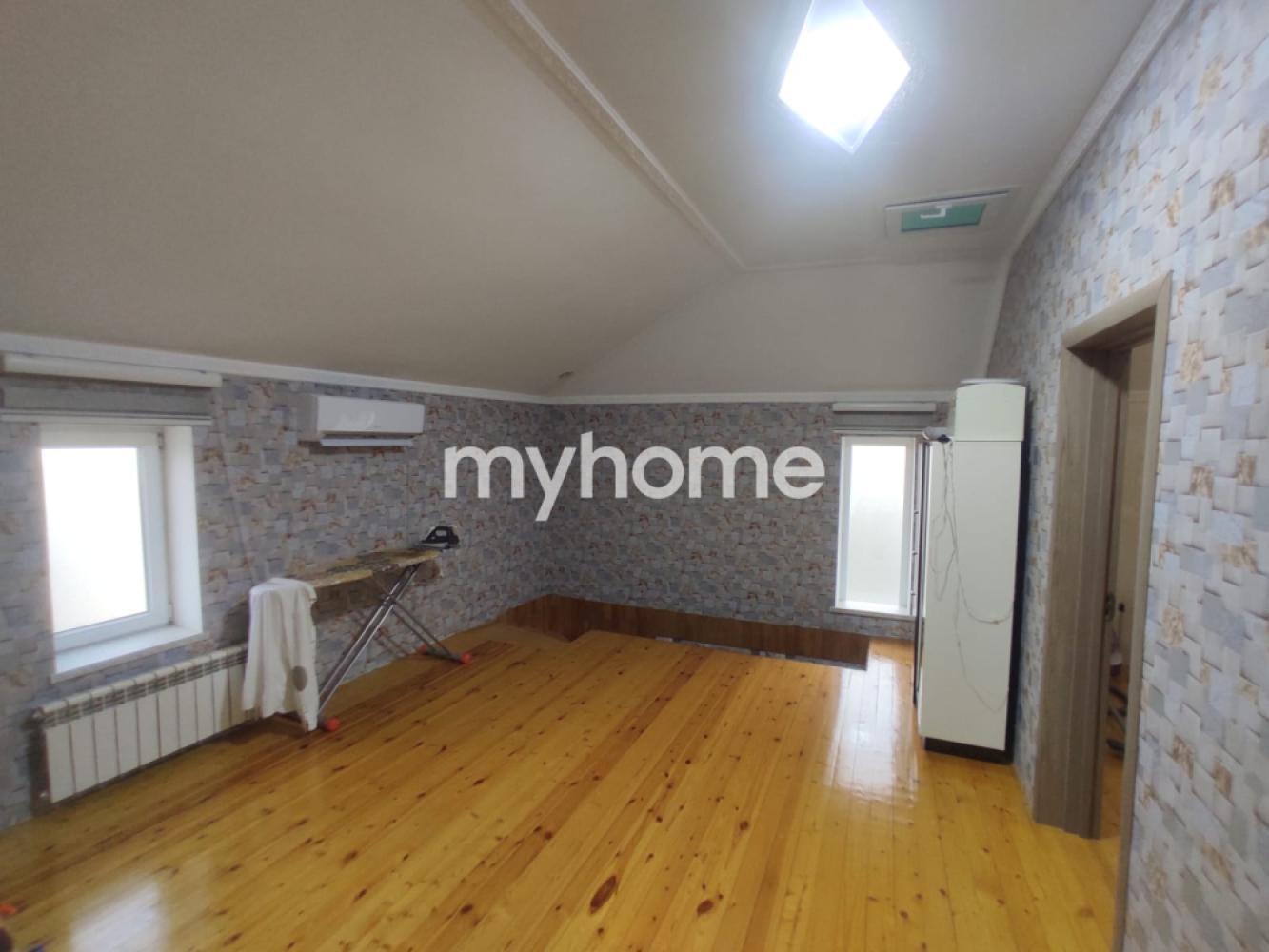 Buzovna qəsəbəsində 165m² həyət evi satılır Buzovna qəsəbəsində 165m² həyət evi satılır
