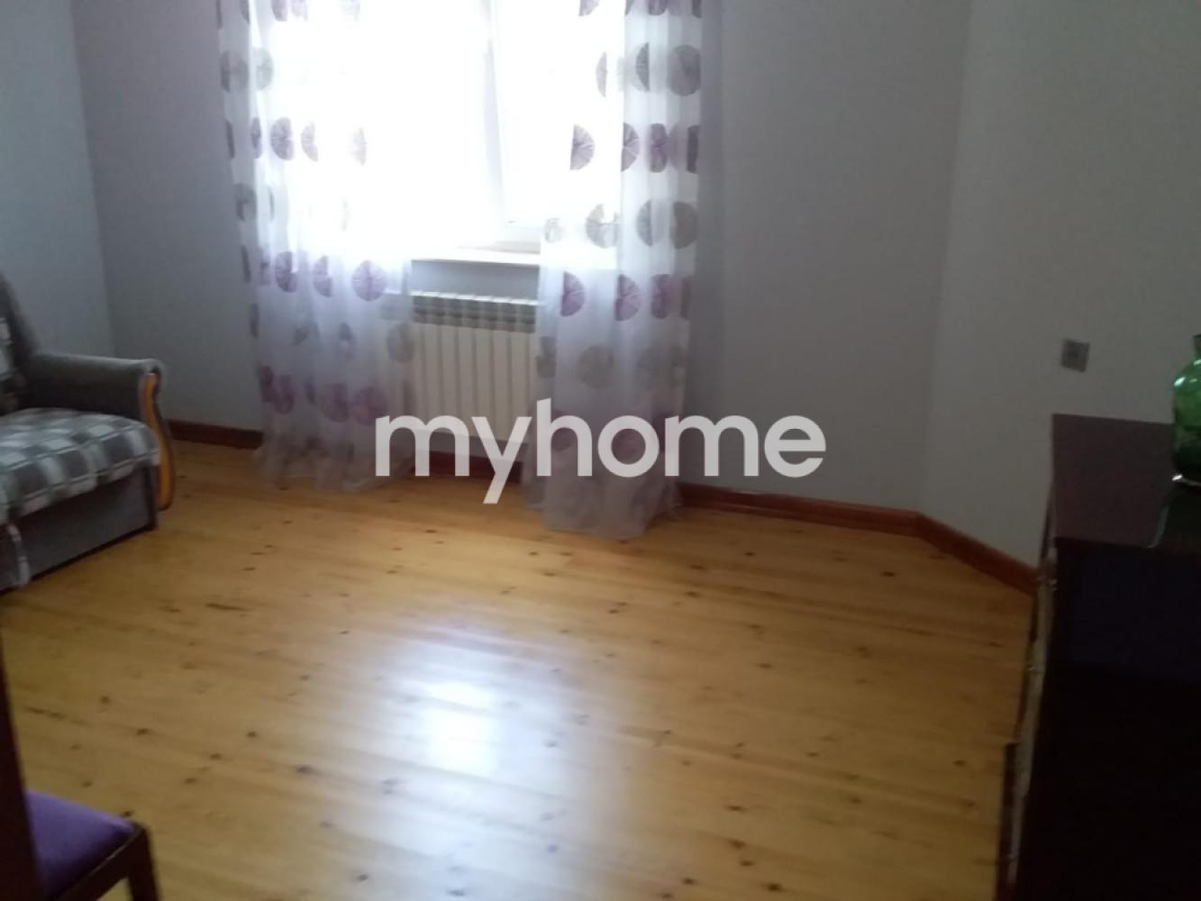 Mehdiabad qəsəbəsində 270m² həyət evi satılır Mehdiabad qəsəbəsində 270m² həyət evi satılır