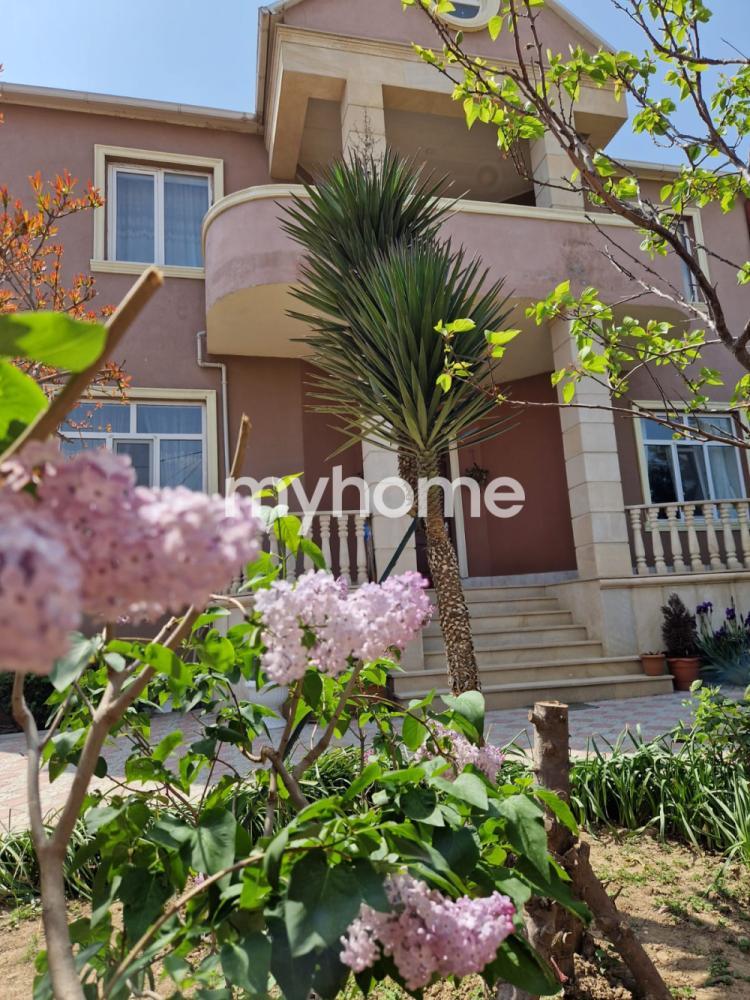 Mehdiabad qəsəbəsi 270m² həyət evi satılır