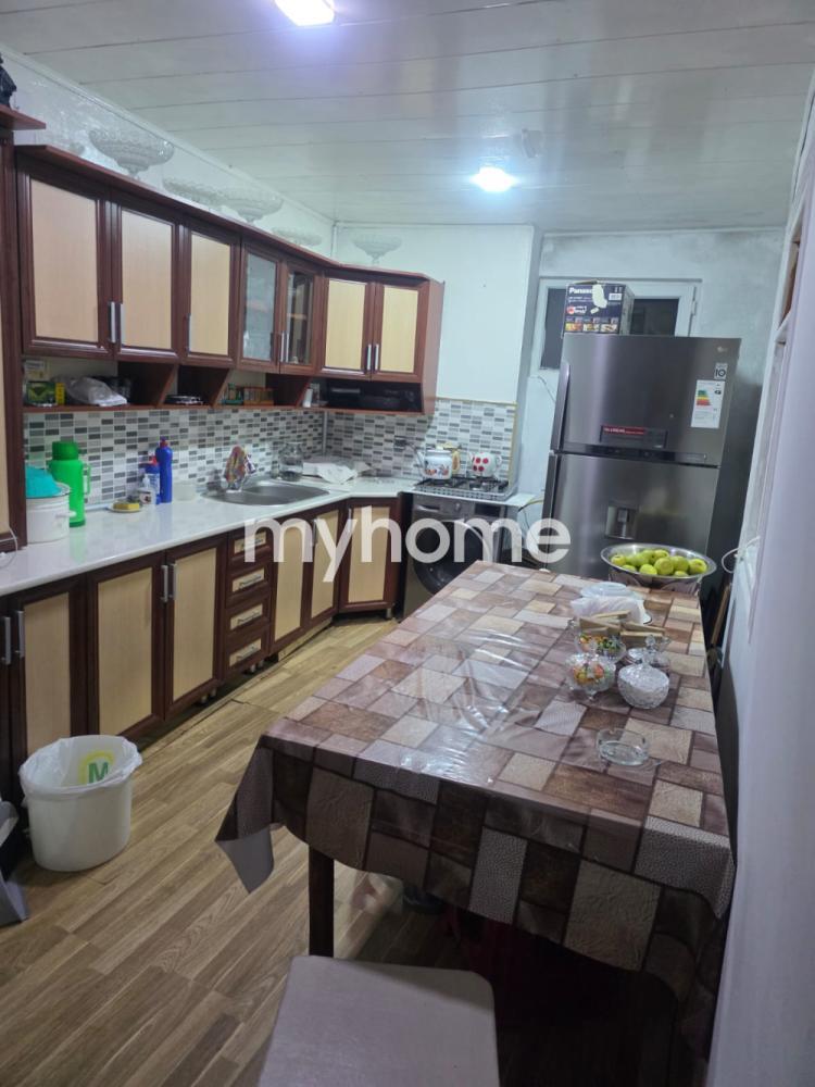 Ramana qəsəbəsi 100m² həyət evi satılır