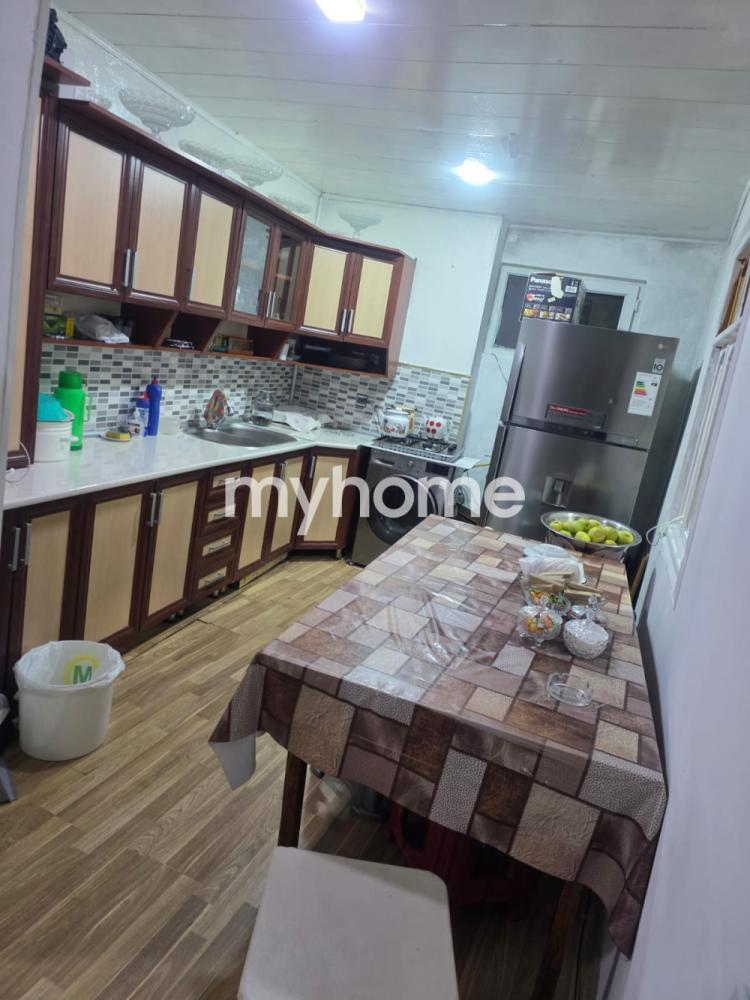 Ramana qəsəbəsində 100m² həyət evi satılır Ramana qəsəbəsində 100m² həyət evi satılır
