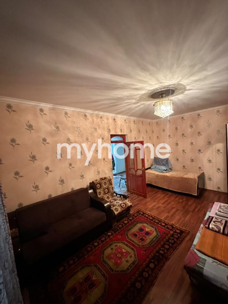 Saray qəsəbəsində 110m² həyət evi satılır Saray qəsəbəsində 110m² həyət evi satılır