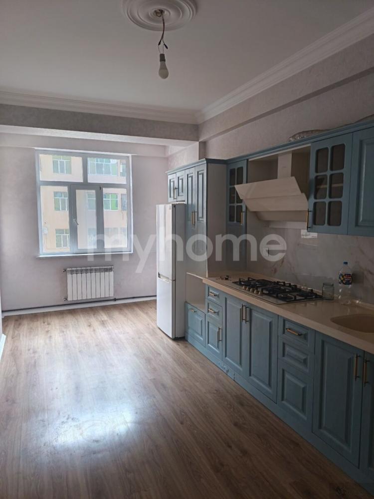 Xırdalan şəhəri 96m² mənzil kirayə verilir