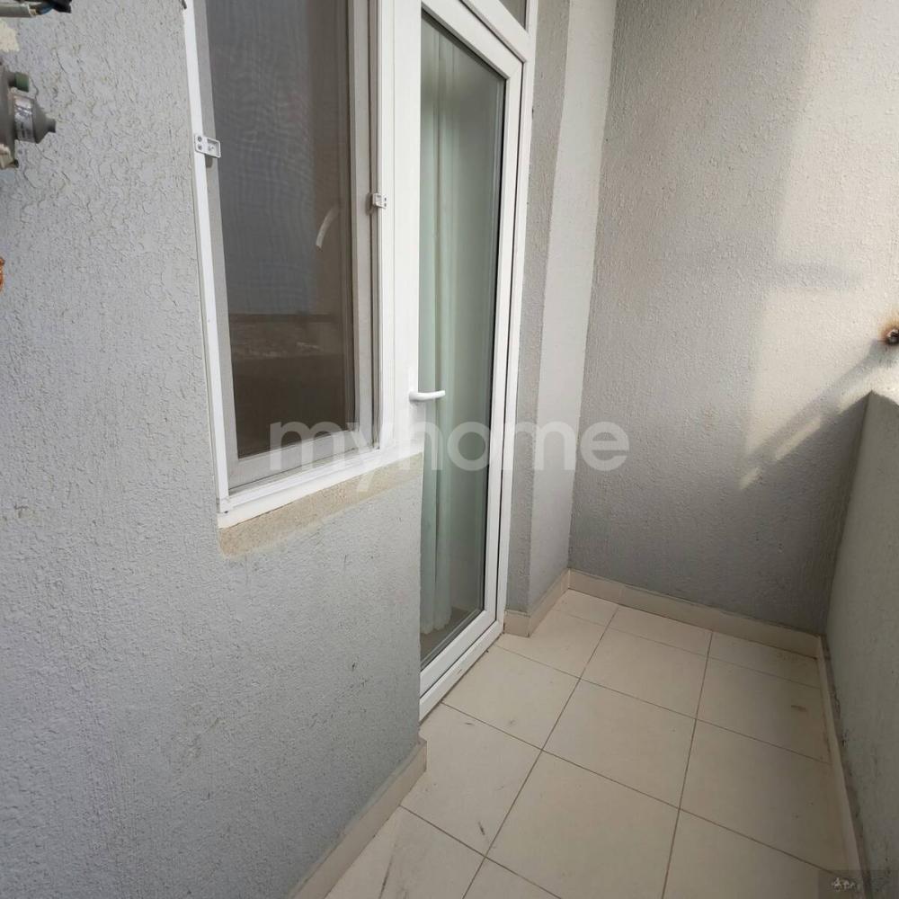 Hövsan qəsəbəsi 59m² mənzil satılır