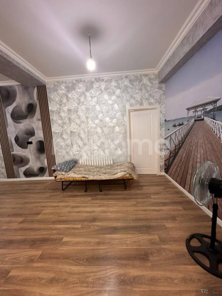 Bakı şəhəri 74m² mənzil satılır