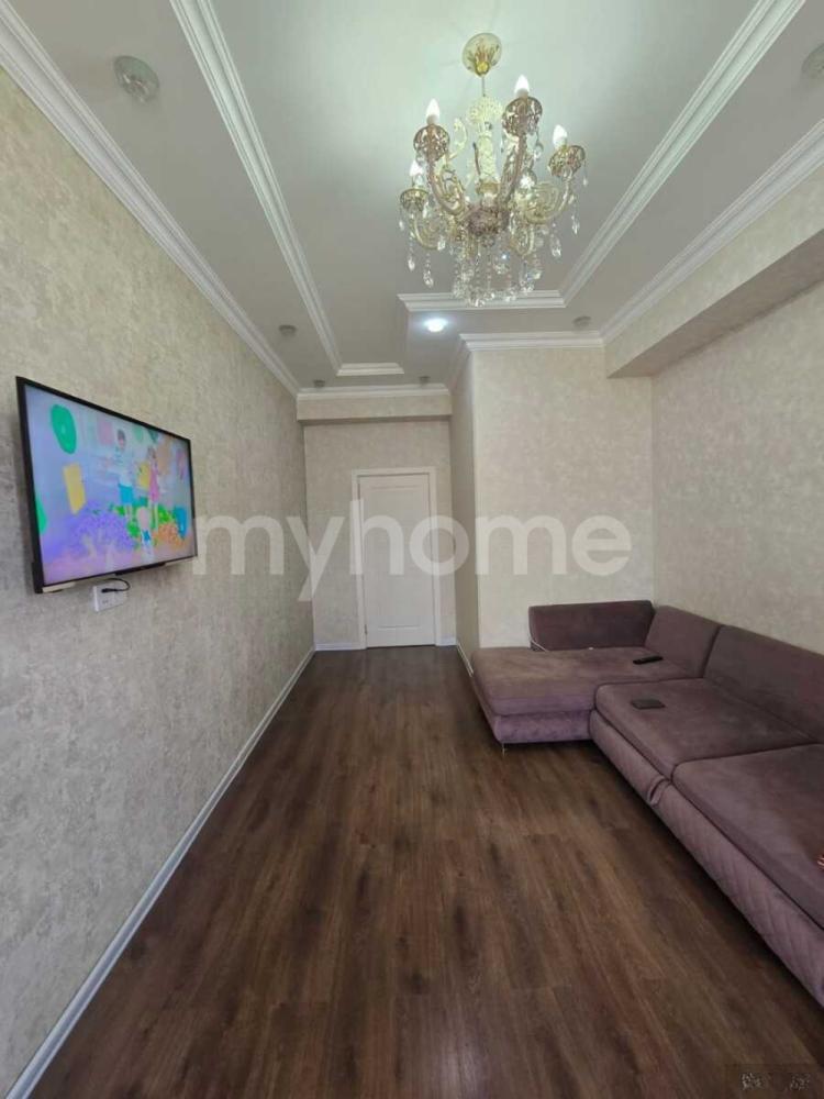 Saray qəsəbəsi 88m² mənzil satılır