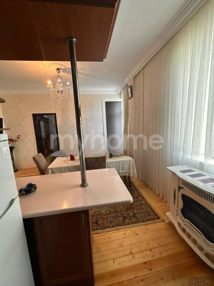 Bakı şəhəri 42m² mənzil satılır