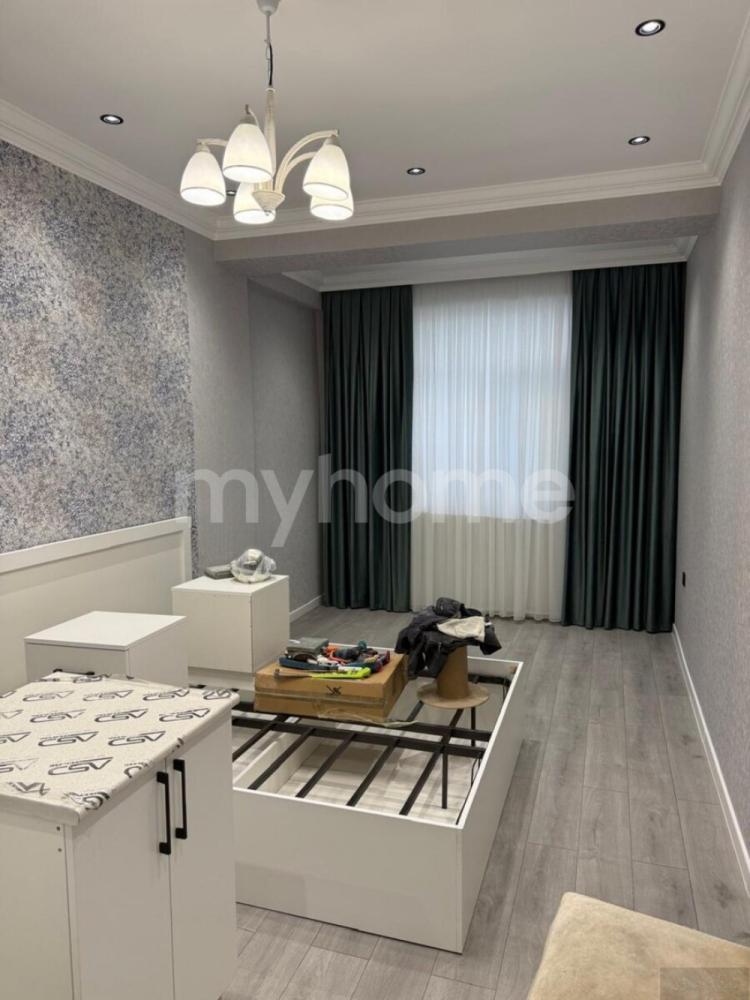 Sumqayıt şəhəri 80m² mənzil kirayə verilir