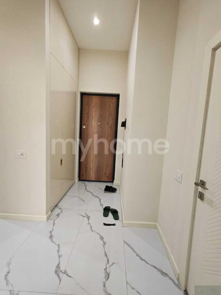 28 May qəsəbəsi 72m² mənzil kirayə verilir