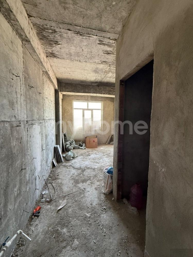 Xırdalan şəhəri 45m² mənzil satılır