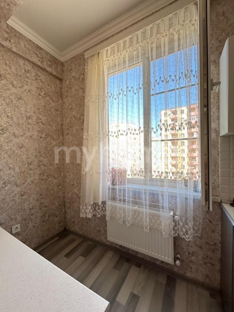 Saray qəsəbəsi 58m² mənzil satılır