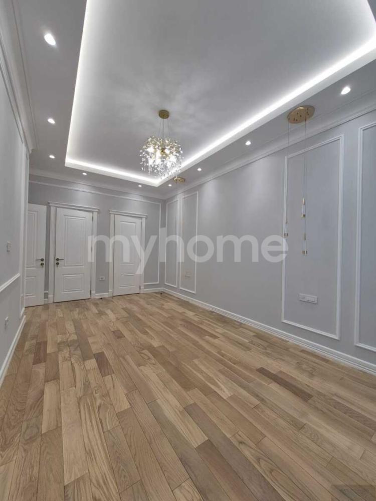 Yasamal qəsəbəsi 180m² mənzil satılır