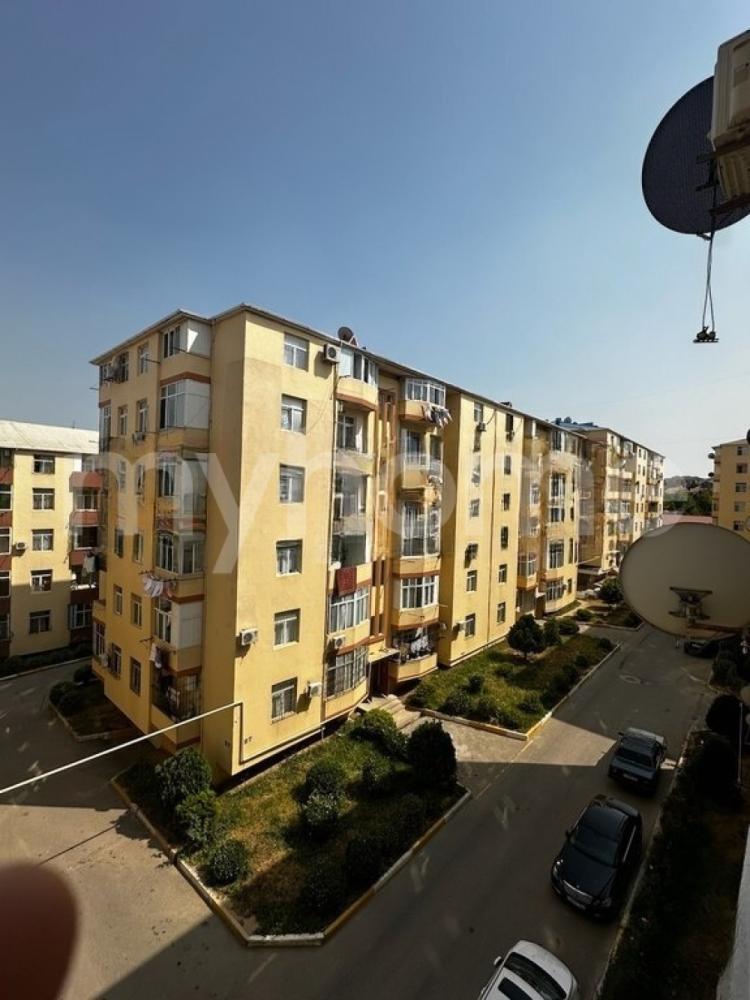 Masazır qəsəbəsi 83m² mənzil satılır