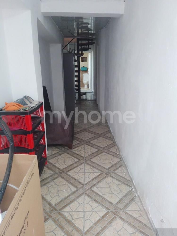 Bakı şəhəri 50m² mənzil satılır