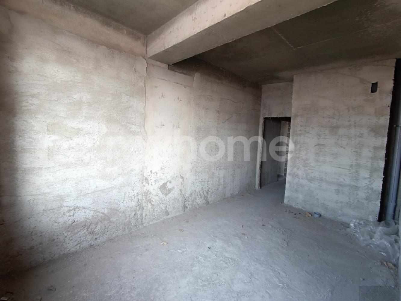 Sumqayıt şəhəri 377m² mənzil satılır