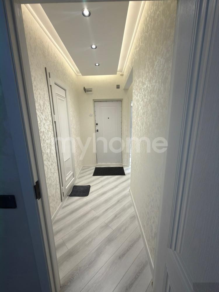 Əhmədli qəsəbəsi 65m² mənzil satılır