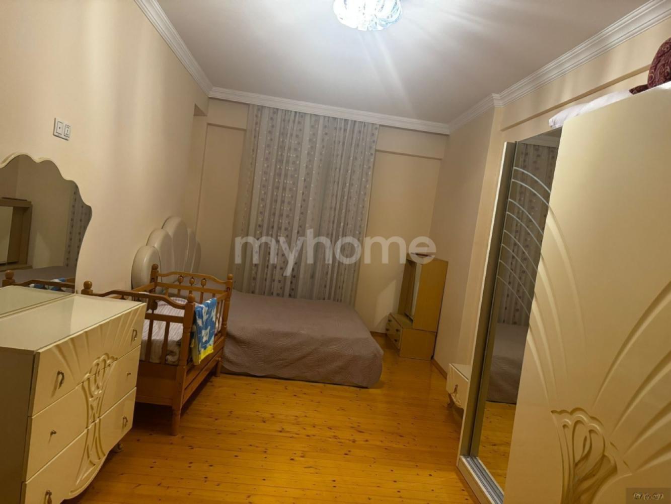 Sumqayıt şəhəri 76m² mənzil satılır