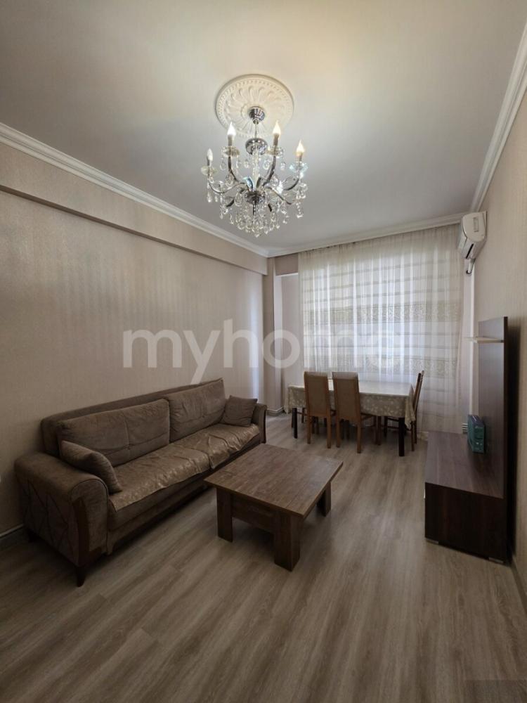 Xırdalan şəhəri 60m² mənzil satılır