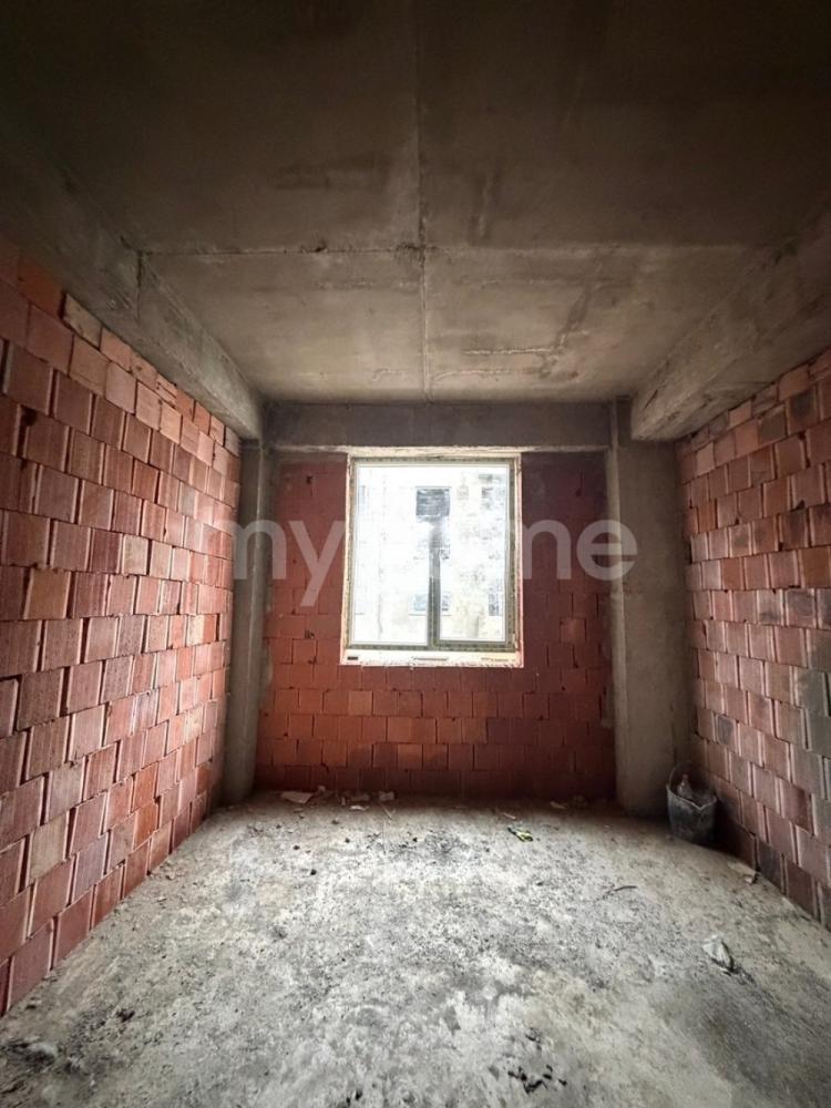 Masazır qəsəbəsi 62m² mənzil satılır