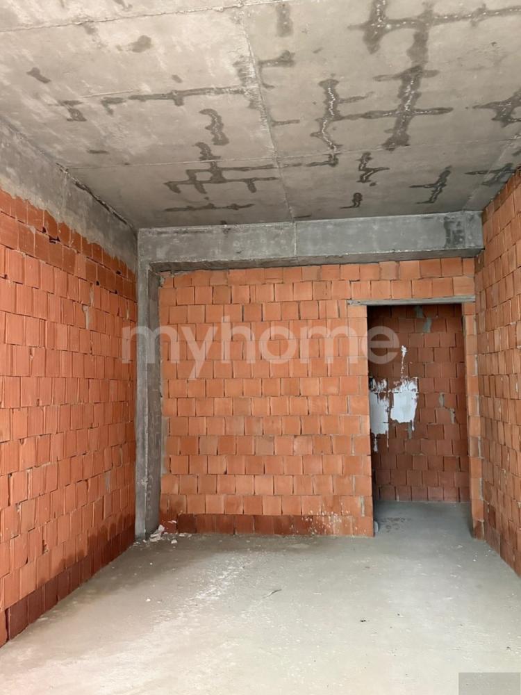 Masazır qəsəbəsi 62m² mənzil satılır