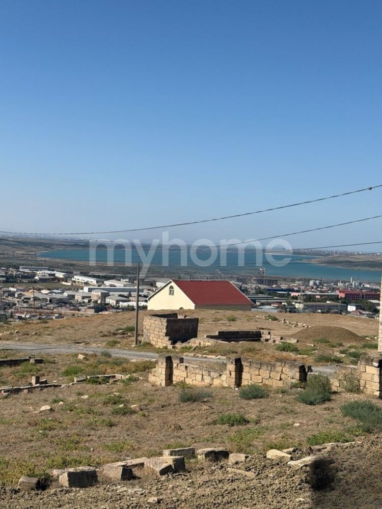Bakı şəhəri torpaq satılır