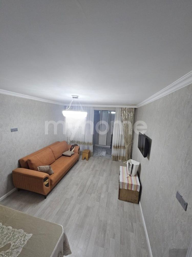 Yasamal qəsəbəsi 40m² mənzil kirayə verilir