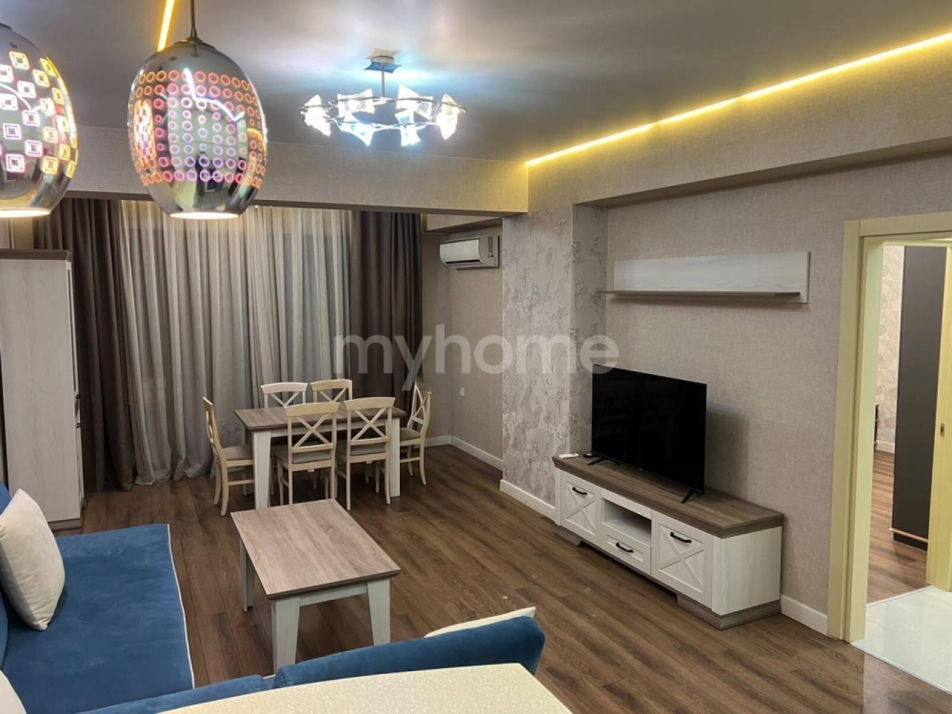 Bakı şəhəri 101m² mənzil kirayə verilir