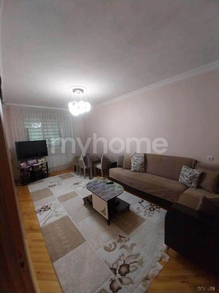 Sumqayıt şəhəri 94m² mənzil satılır