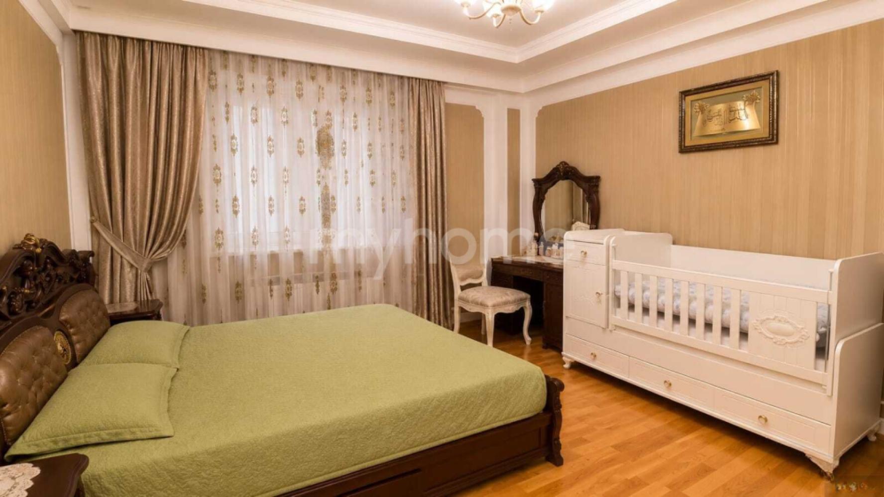 Sumqayıt şəhəri 92m² mənzil satılır
