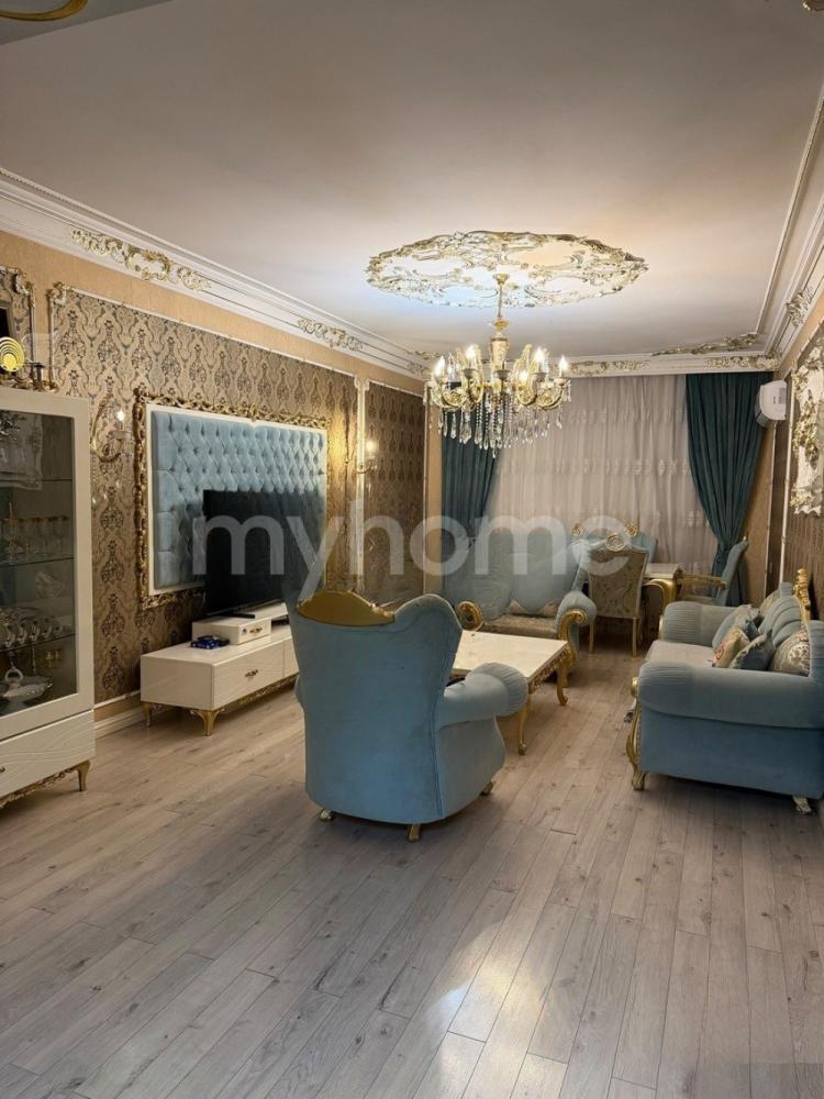 Yeni Yasamal qəsəbəsi 128m² mənzil satılır