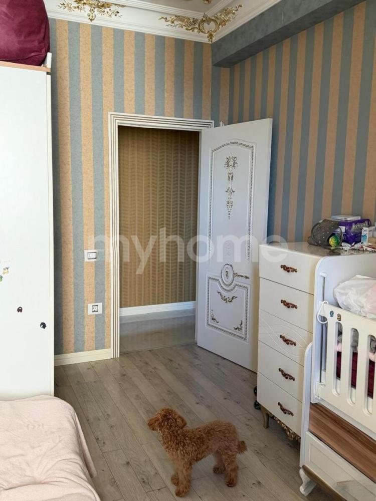 Yeni Yasamal qəsəbəsi 128m² mənzil satılır