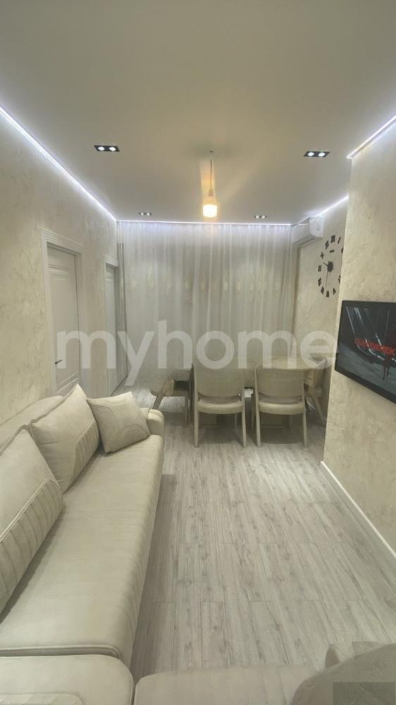 Yeni Yasamal qəsəbəsi 60m² mənzil kirayə verilir