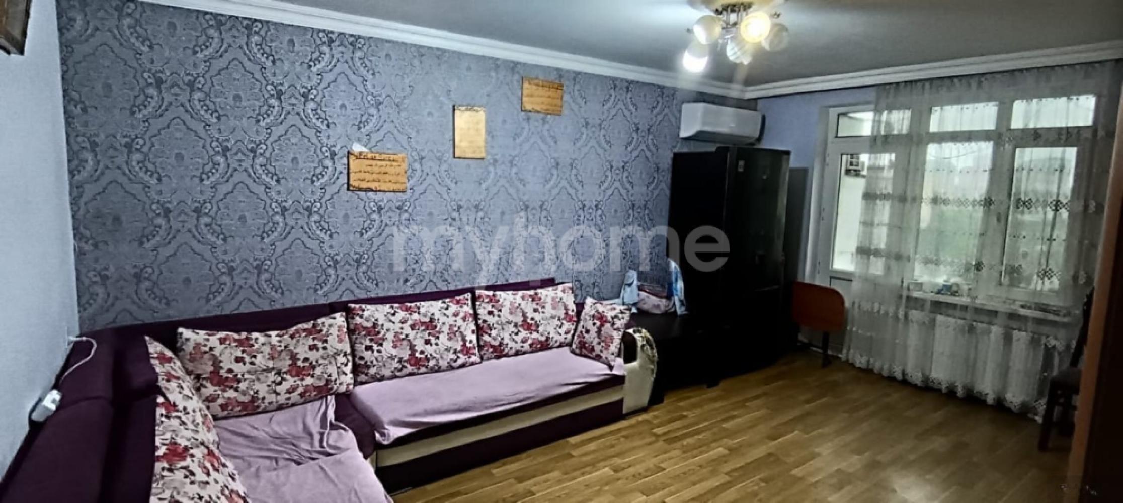 Sumqayıt şəhəri 70m² mənzil satılır