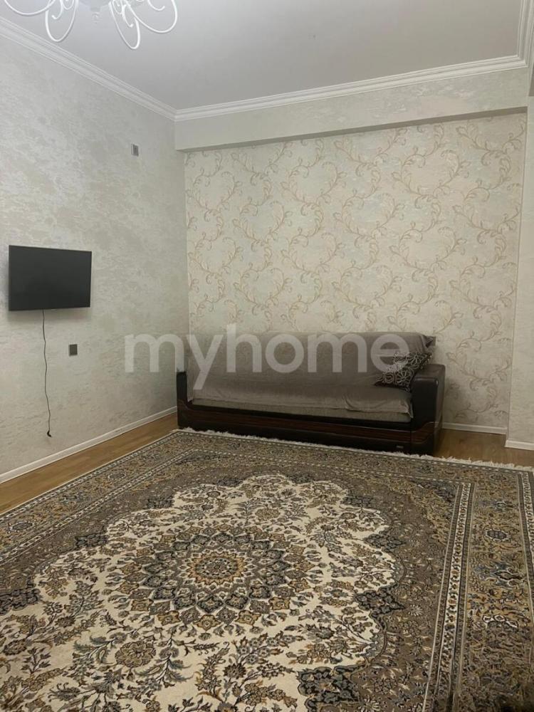 Yasamal qəsəbəsi 60m² mənzil kirayə verilir