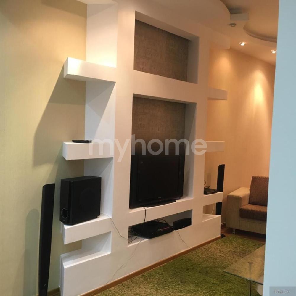 28 May qəsəbəsi 70m² mənzil kirayə verilir