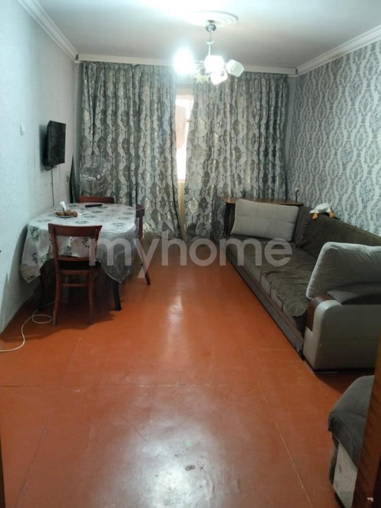 Sumqayıt şəhəri 50m² mənzil satılır