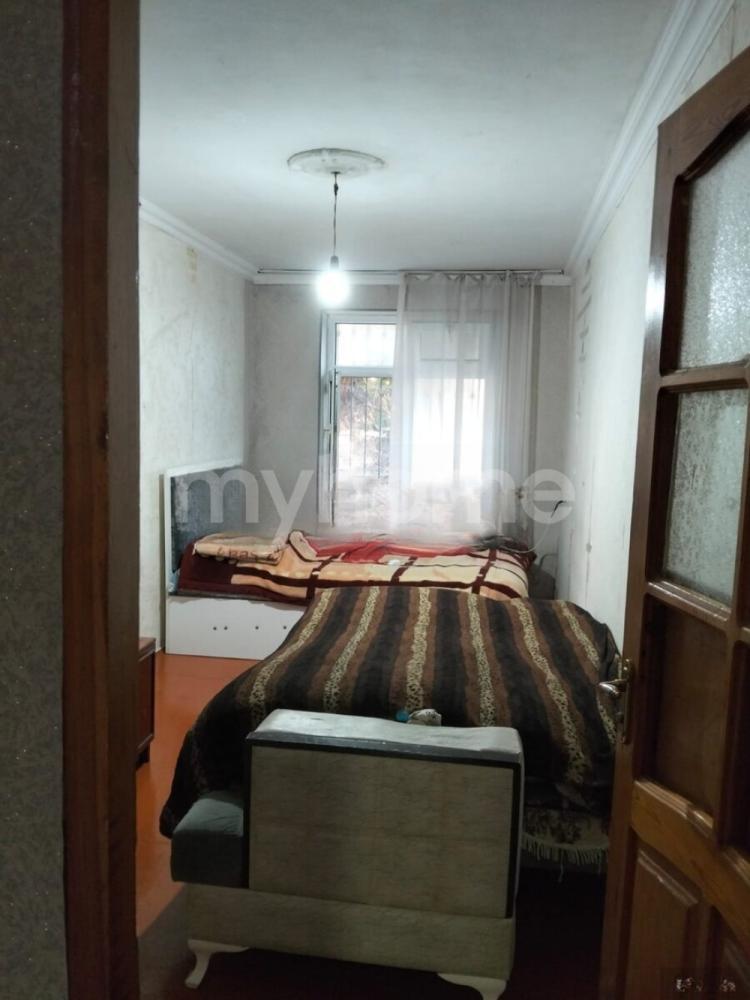 Sumqayıt şəhəri 50m² mənzil satılır